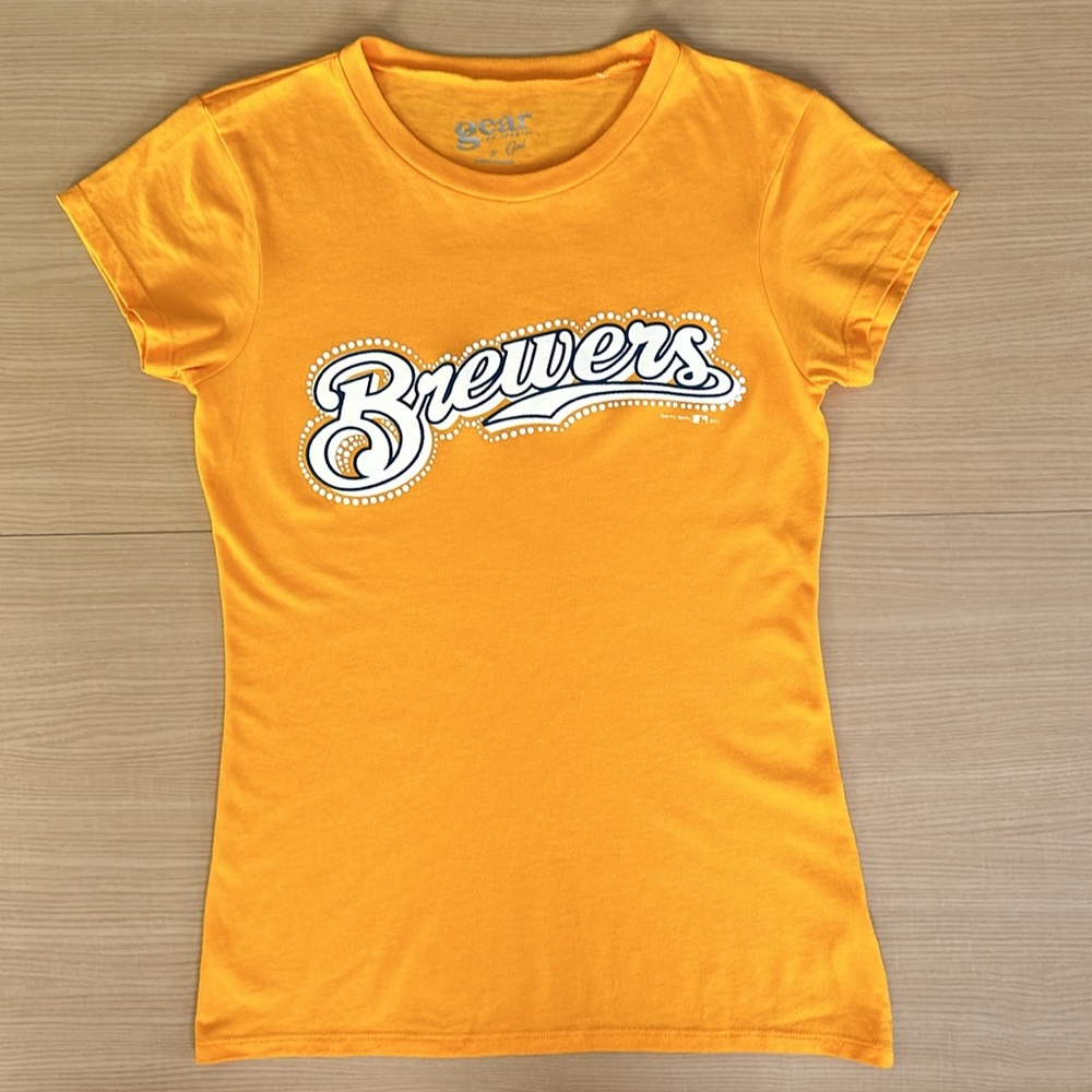 Milwaukee Brewers Yellow T Shirt Small